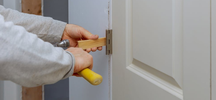 fiberglass entry door repair in Glen Avon