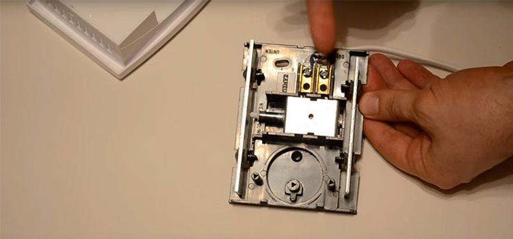 fix door bell in Glen Avon